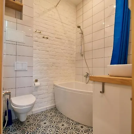 Apartment Terbatas 83 Residence *